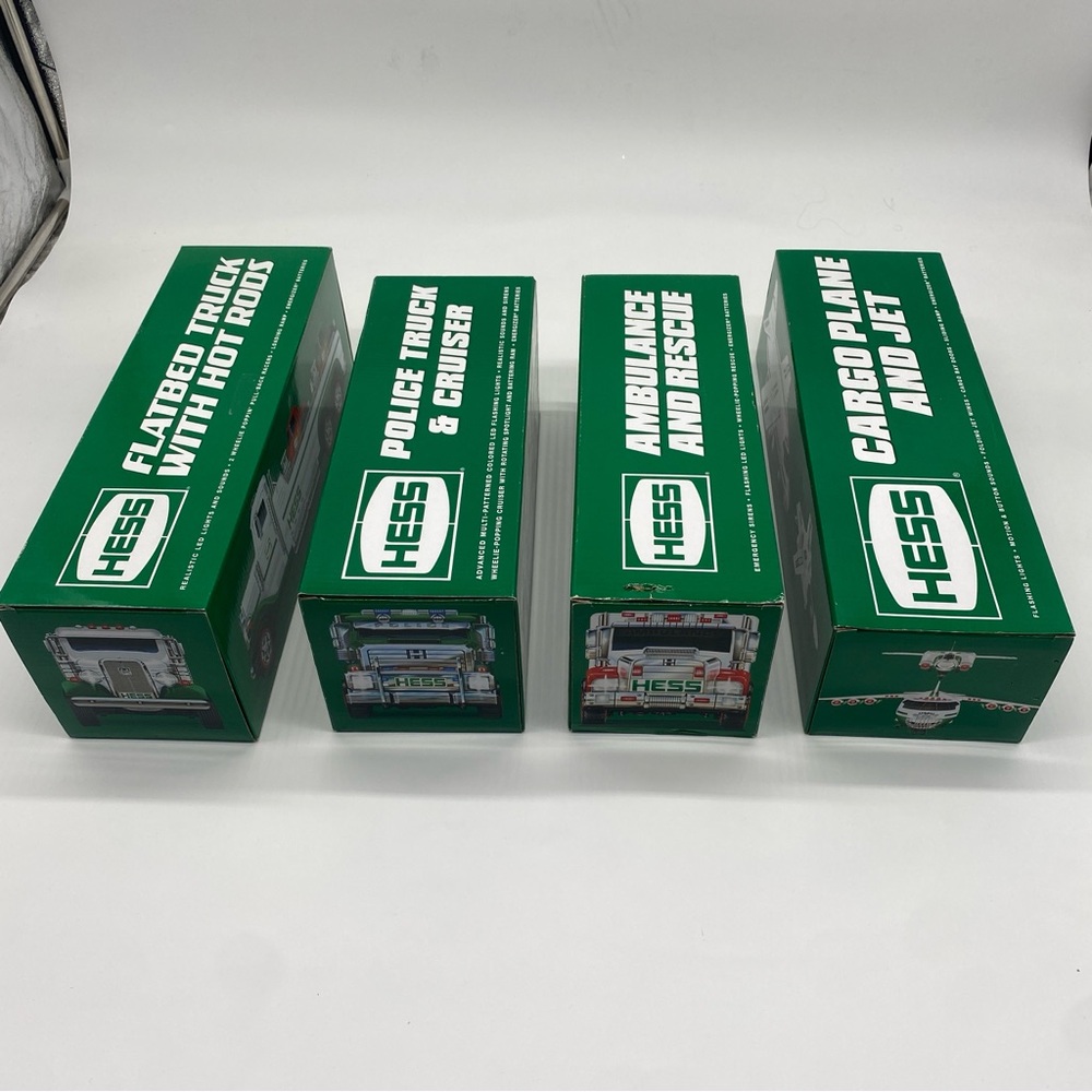 Hess Kids Toy Action Figures & Playsets - Green and White